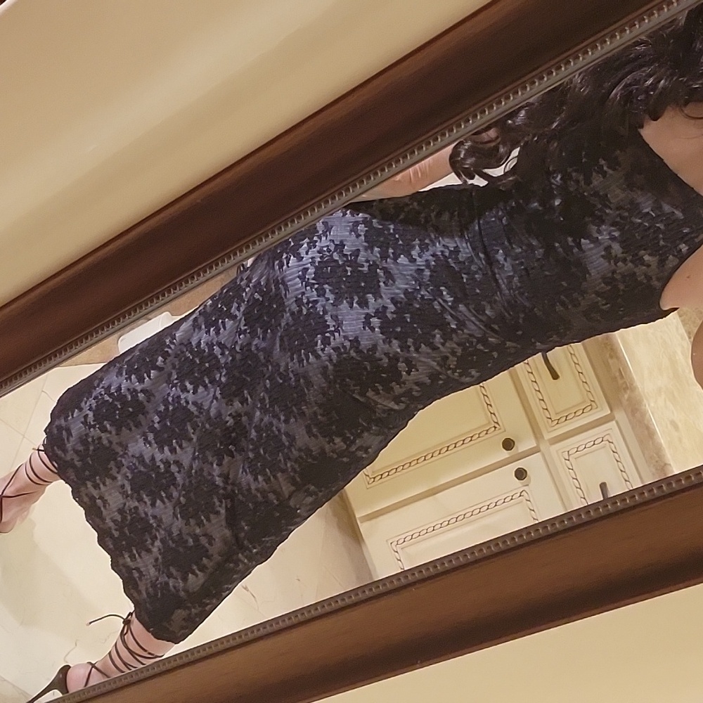 Hugo Buscati Elegant Black Lace Midi Dress, XS - Picture 13 of 16